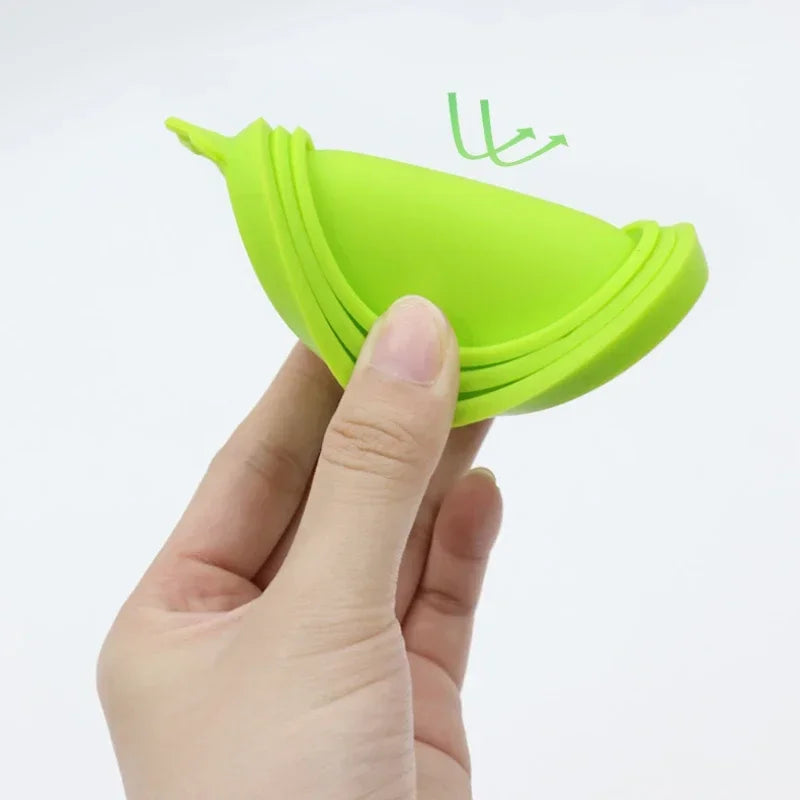 PetPals Silicone Pet Food Can Covers - 2-Piece Set with Seal & Spoon for Fresh, Mess-Free Storage